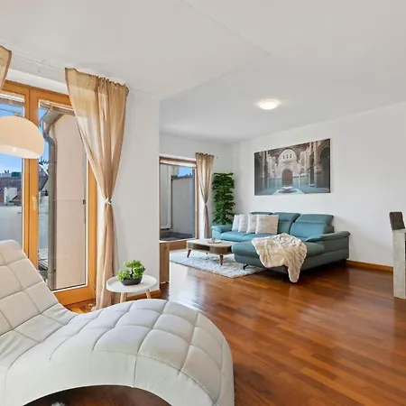 Lägenhet Urban Elegance Retreat Bratislava