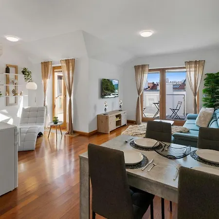 Urban Elegance Retreat Братислава