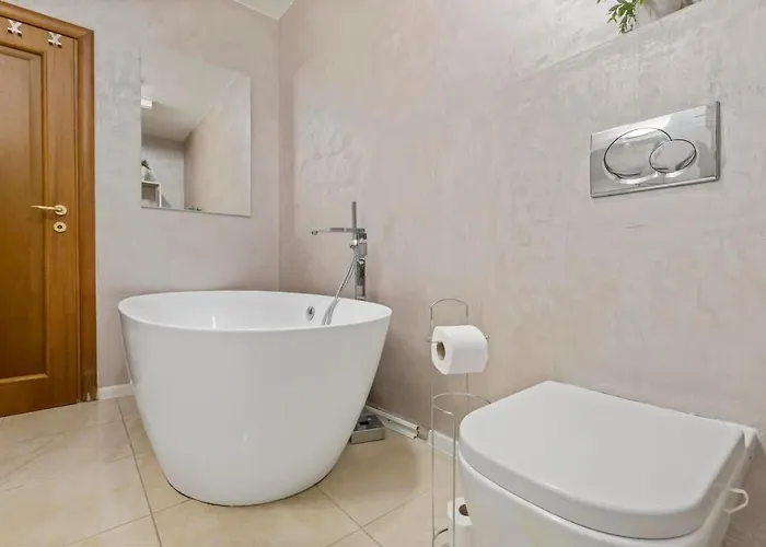 Urban Elegance Retreat