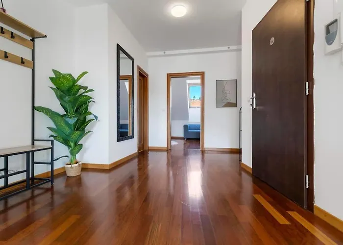 Apartament Urban Elegance Retreat