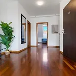 Lejlighed Urban Elegance Retreat