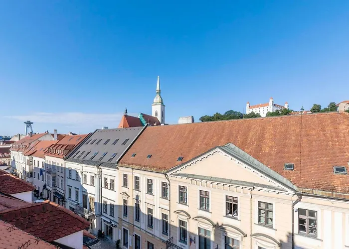 Urban Elegance Retreat