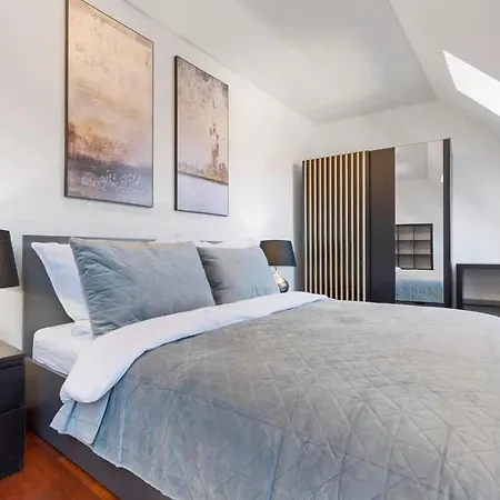 Urban Elegance Retreat アパート *